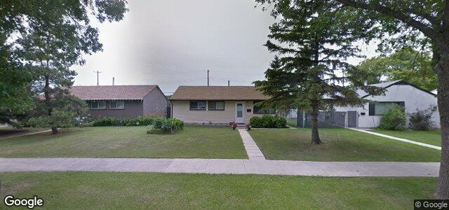 Larawan ng 447 Kent Road sa Winnipeg, Manitoba