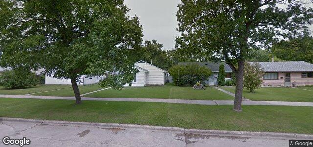 Larawan ng 450 Kent Road sa Winnipeg, Manitoba