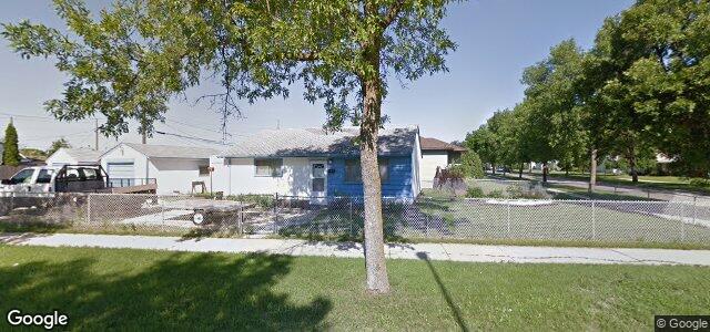 Larawan ng 487 Kent Road sa Winnipeg, Manitoba