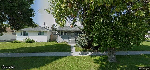 Larawan ng 56 Stapleton Street sa Winnipeg, Manitoba