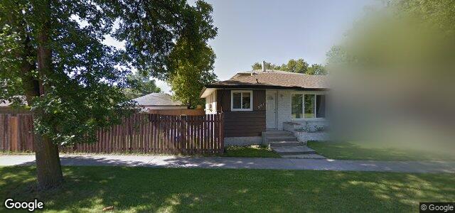 Larawan ng 561 Kent Road sa Winnipeg, Manitoba