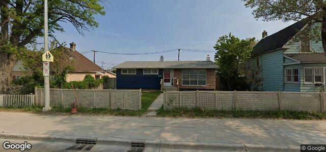 Photo of 659 Nairn Avenue in Winnipeg, Manitoba