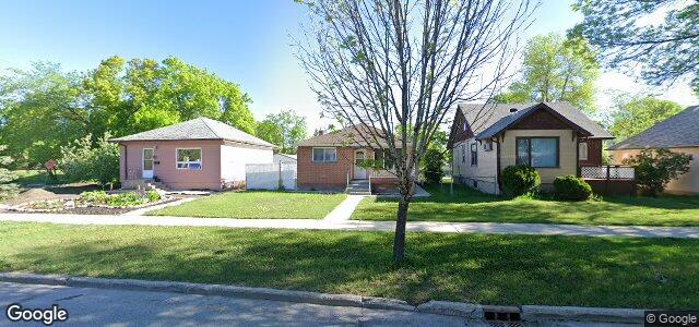 Larawan ng 703 Talbot Avenue sa Winnipeg, Manitoba
