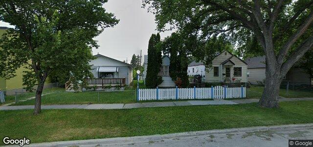 Larawan ng 731 Beach Avenue sa Winnipeg, Manitoba