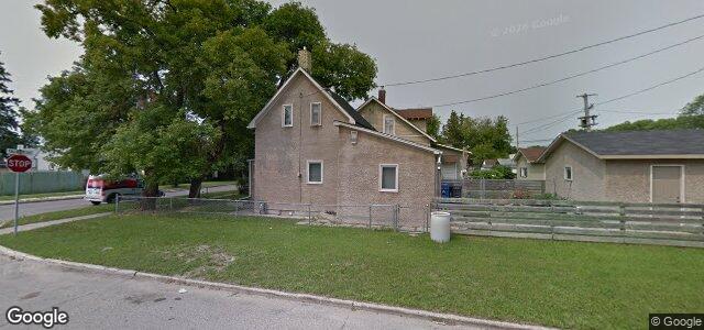 Larawan ng 743 Talbot Avenue sa Winnipeg, Manitoba