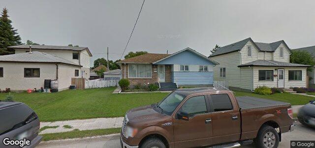 Larawan ng 747 Herbert Avenue sa Winnipeg, Manitoba