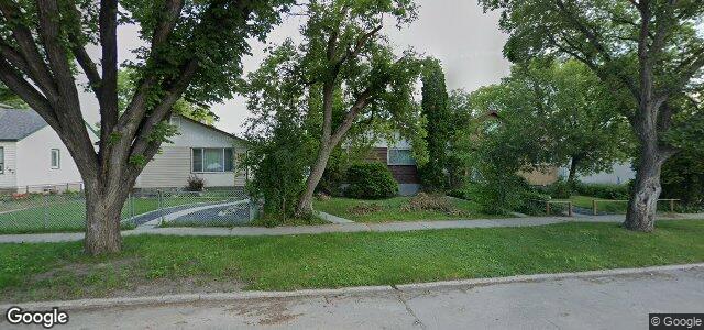 Larawan ng 757 Beach Avenue sa Winnipeg, Manitoba