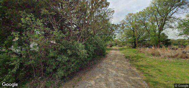 Larawan ng 806 Beach Avenue sa Winnipeg, Manitoba