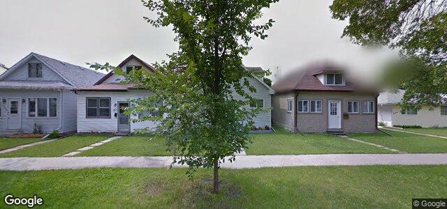 Larawan ng 828 Chalmers Avenue E sa Winnipeg, Manitoba