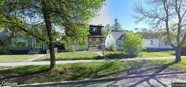 Photo of 829 Talbot Avenue in Winnipeg, Manitoba