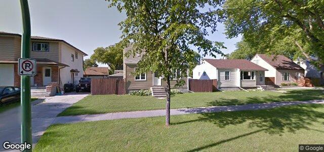 Larawan ng 852 Beach Avenue sa Winnipeg, Manitoba