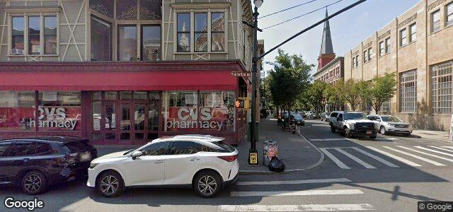 Larawan ng 867 Manhattan Avenue sa Winnipeg, Manitoba