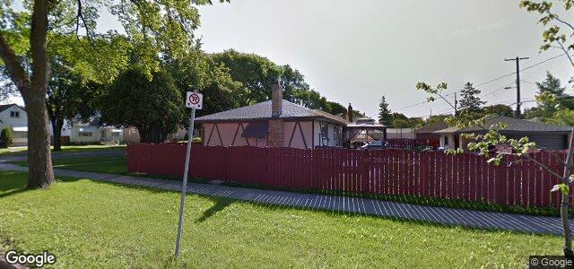 Photo of 880 Beach Avenue in Winnipeg, Manitoba