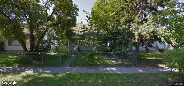 Larawan ng 880 Talbot Avenue sa Winnipeg, Manitoba