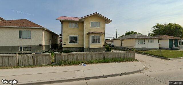 Larawan ng 897 Nairn Avenue sa Winnipeg, Manitoba