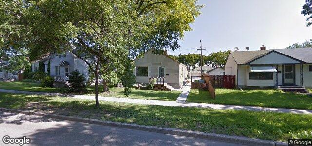 Larawan ng 907 Talbot Avenue sa Winnipeg, Manitoba