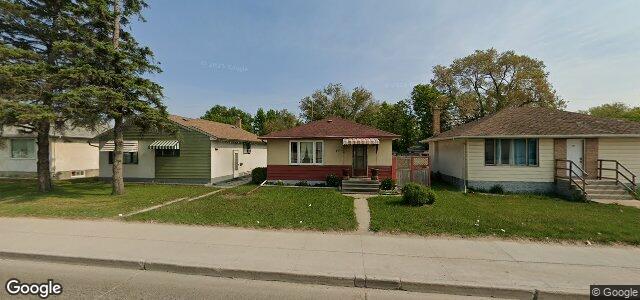 Photo of 921 Nairn Avenue in Winnipeg, Manitoba