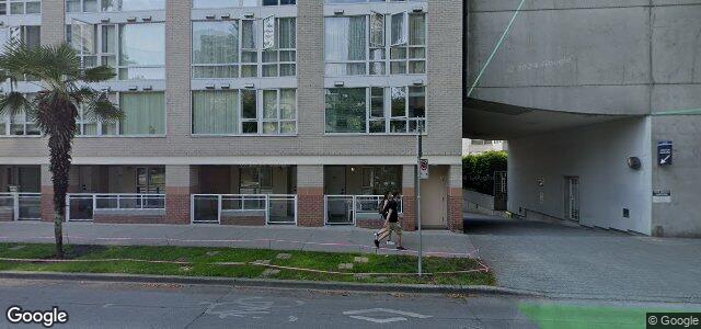 Larawan ng 928 Beach Avenue sa Winnipeg, Manitoba