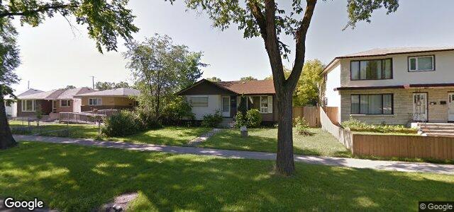 Larawan ng 998 Beach Avenue sa Winnipeg, Manitoba