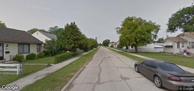 Larawan ng Mccalman Avenue sa Winnipeg, Manitoba