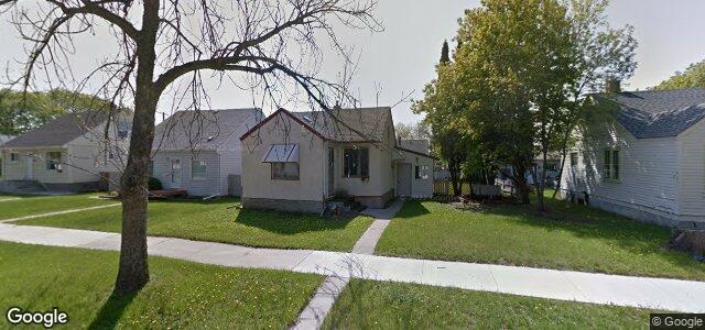 Larawan ng 704 Ebby Avenue sa Winnipeg, Manitoba