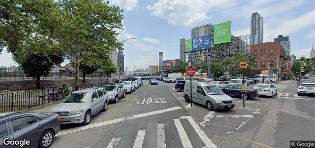 Photo of 727 Jackson Avenue in Winnipeg, Manitoba