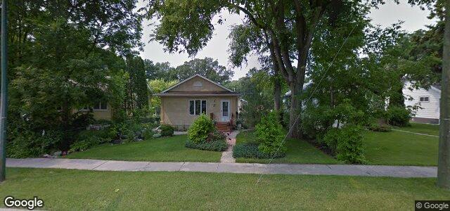 Larawan ng 11 Cunnington Avenue sa Winnipeg, Manitoba