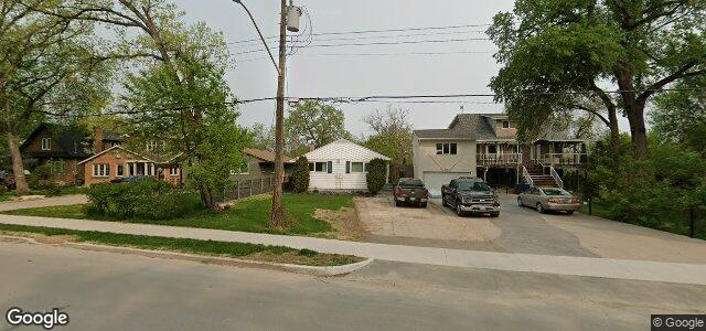 Larawan ng 121 Kingston Row sa Winnipeg, Manitoba