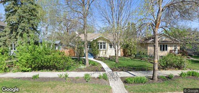 Larawan ng 15 Cunnington Avenue sa Winnipeg, Manitoba