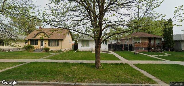 Larawan ng 15 Glenlawn Avenue sa Winnipeg, Manitoba