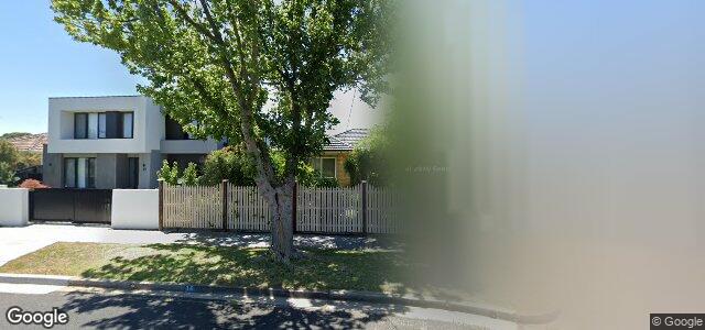 Larawan ng 16 Rosewarne Avenue sa Winnipeg, Manitoba