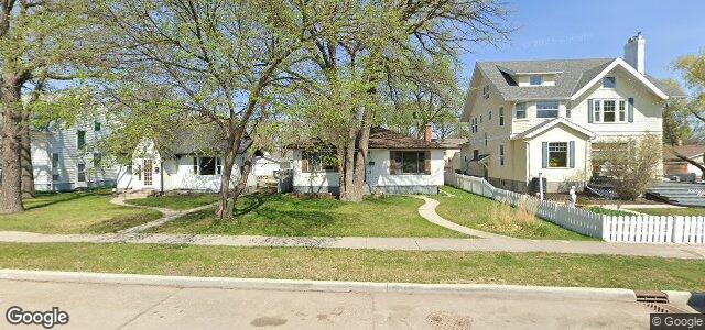 Larawan ng 27 Cunnington Avenue sa Winnipeg, Manitoba