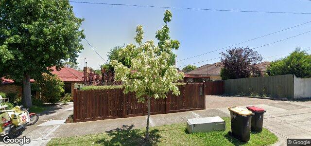 Larawan ng 27 Rosewarne Avenue sa Winnipeg, Manitoba