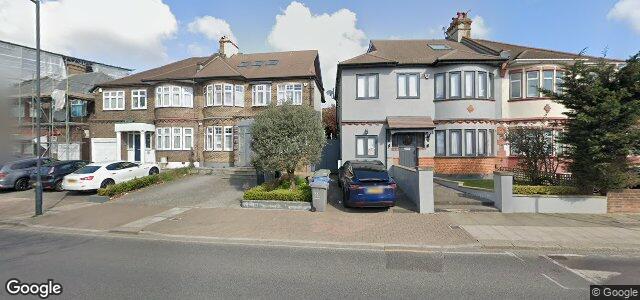 Larawan ng 10 Donnington Road sa Winnipeg, Manitoba