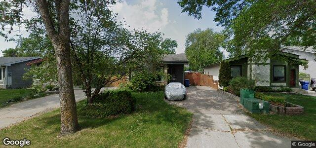 Larawan ng 11 Woodview Bay sa Winnipeg, Manitoba