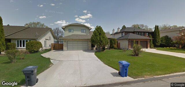 Larawan ng 111 Mayfield Crescent sa Winnipeg, Manitoba