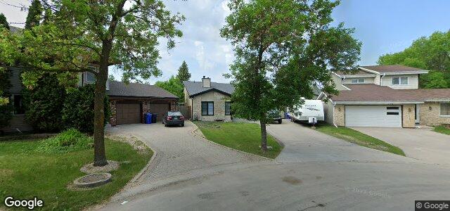 111 Woodview Bay ਦੀ ਫੋਟੋ, ਵਿਨੀਪਿਗ, ਮੈਨੀਟੋਬਾ