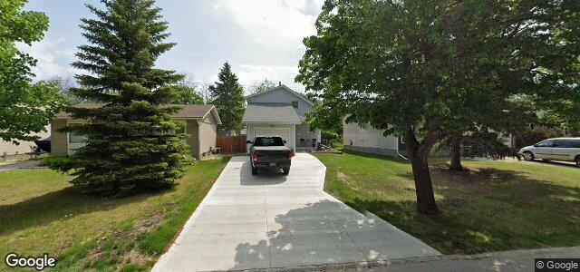 Larawan ng 119 Woodfield Bay sa Winnipeg, Manitoba