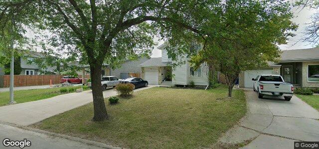 Larawan ng 125 Woodview Bay sa Winnipeg, Manitoba