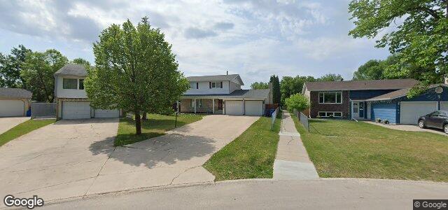 Larawan ng 139 Woodfield Bay sa Winnipeg, Manitoba