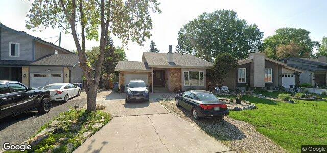 Larawan ng 14 Pinawa Drive sa Winnipeg, Manitoba