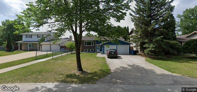 Larawan ng 143 Woodfield Bay sa Winnipeg, Manitoba