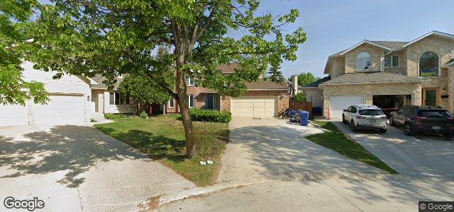 Larawan ng 16 Gnapp Cove sa Winnipeg, Manitoba