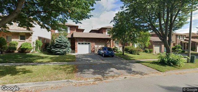Larawan ng 18 Hewitt Crescent sa Winnipeg, Manitoba