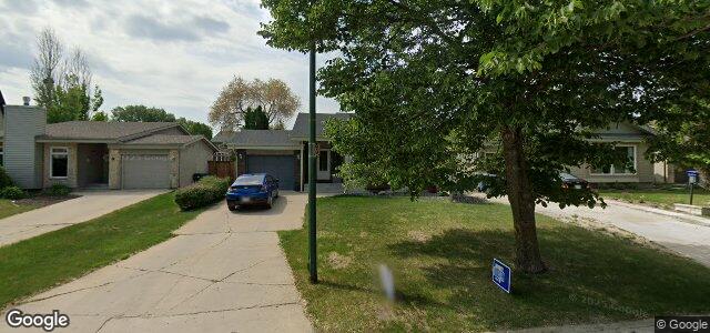 Larawan ng 18 Woodfield Bay sa Winnipeg, Manitoba