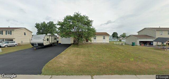 Larawan ng 18 Woodstock Lane sa Winnipeg, Manitoba