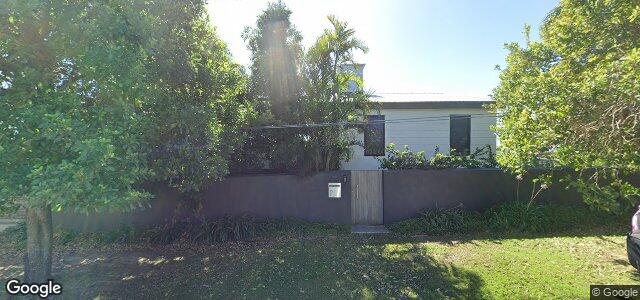 Larawan ng 2 Apex Street sa Winnipeg, Manitoba