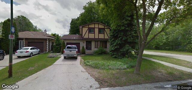 Larawan ng 2 Avril Lane sa Winnipeg, Manitoba