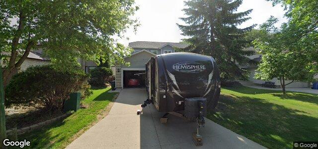 Photo of 207 Mayfield Crescent in Winnipeg, Manitoba