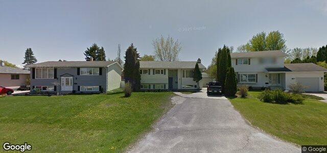 Photo of 22 Epsom Crescent in Winnipeg, Manitoba